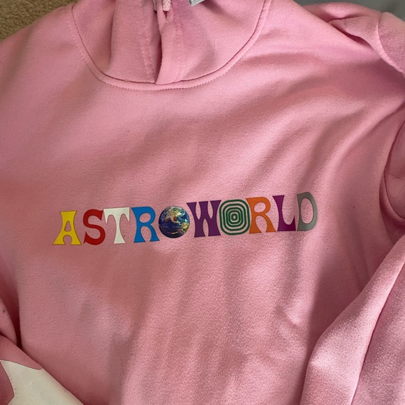Astro World sweatshirts! 5 Tween sweatshirts - various styles. Sz Small/XS. GUC - Picture 6 of 6